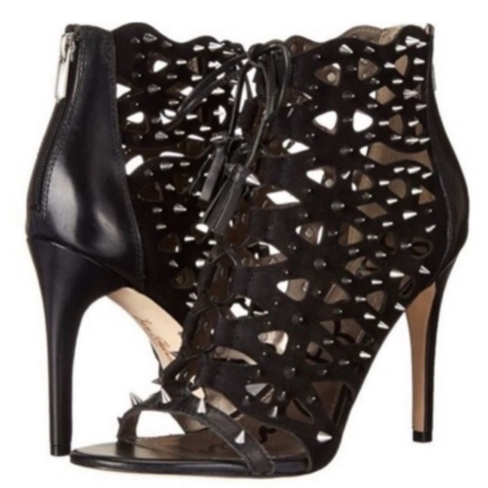 Sam Edelman Allison Spike Hollow Black Heels 6
